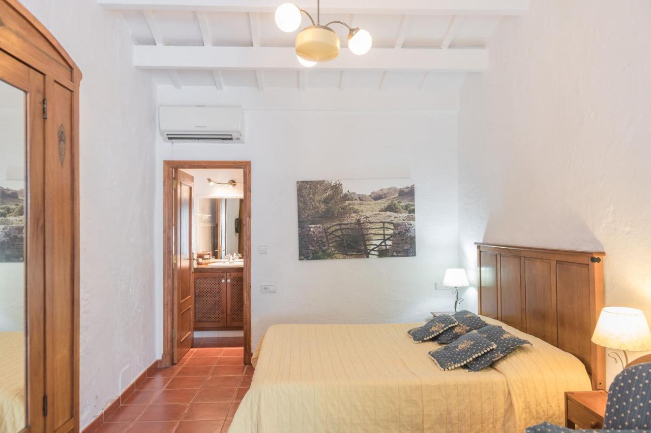Hotel Rural Biniarroca - Adults Only Sant Lluis Luaran gambar
